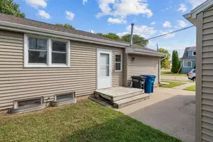 907 W 8th Ave, Oshkosh, WI 54902 - Photo 41