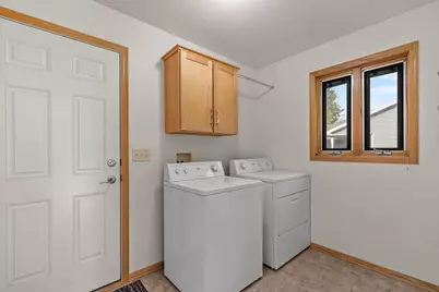 1238 Willow Bend Lane, Oshkosh, WI 54904 - Photo 19