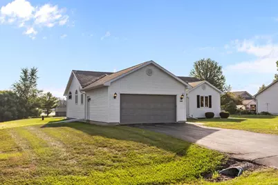 1238 Willow Bend Lane, Oshkosh, WI 54904 - Photo 3