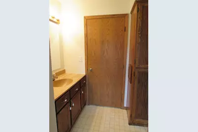 2781 Tulip Court, Green Bay, WI 54313 - Photo 11