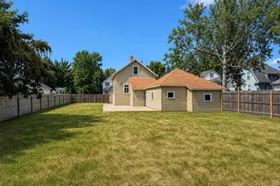1022 Mt Vernon St, Oshkosh, WI 54901 - Photo 47