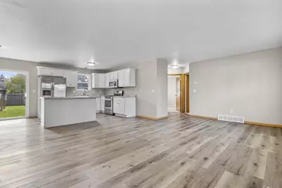 2108 Gadwall Lane, Green Bay, WI 54311 - Photo 5