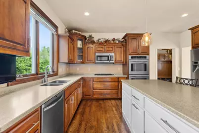 1890 Payton Court, De Pere, WI 54115 - Photo 5