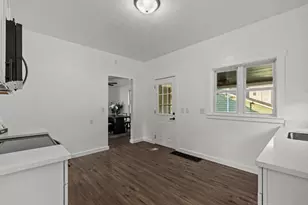 1532 W Bent Ave, Oshkosh, WI 54901 - Photo 19
