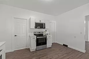1532 W Bent Ave, Oshkosh, WI 54901 - Photo 39