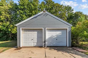 1532 W Bent Ave, Oshkosh, WI 54901 - Photo 3