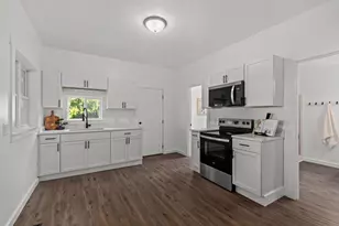 1532 W Bent Ave, Oshkosh, WI 54901 - Photo 37
