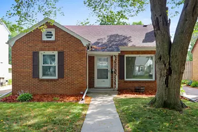 1139 14th Avenue, Green Bay, WI 54304 - Photo 1