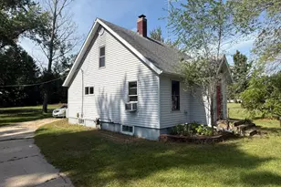 N10591 Lakeshore Rd, Clintonville, WI 54929 - Photo 21