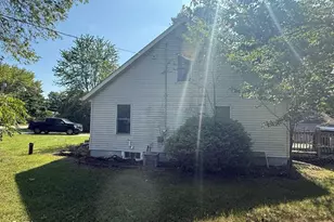N10591 Lakeshore Rd, Clintonville, WI 54929 - Photo 23