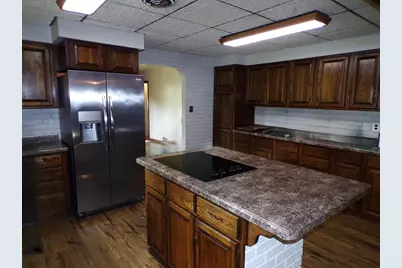 332 W Madison Street, Wautoma, WI 54982 - Photo 9