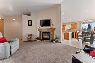 5056 Snapdragon Cir, Little Suamico, WI 54141 - Photo 23