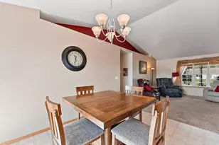 5056 Snapdragon Cir, Little Suamico, WI 54141 - Photo 19