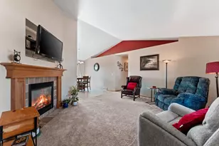 5056 Snapdragon Cir, Little Suamico, WI 54141 - Photo 21