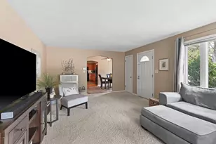1862 Melon Ave, Green Bay, WI 54302 - Photo 5
