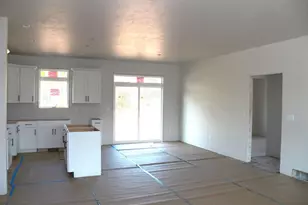 3457 Paula St, Green Bay, WI 54311 - Photo 3