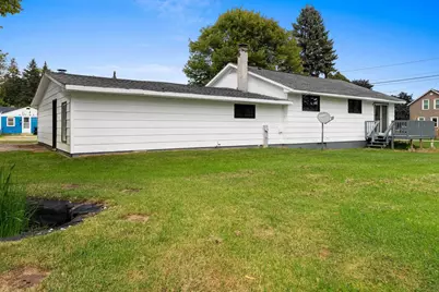 1203 36th Avenue, Menominee, MI 49858 - Photo 35