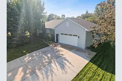 5050 Redbud Court, Green Bay, WI 54311 - Photo 21