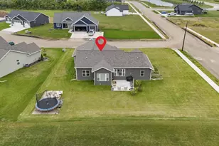 1777 Loyal Dr, Neenah, WI 54956 - Photo 41