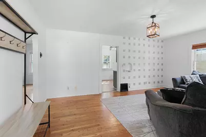 124 N Oneida Street, Green Bay, WI 54303 - Photo 11