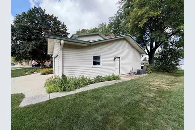 291 Old Pioneer Road, Fond du Lac, WI 54935 - Photo 37