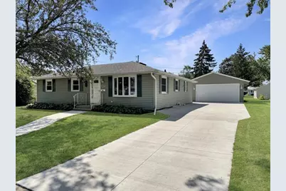 208 State Street, Neenah, WI 54956 - Photo 23