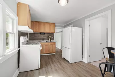 1837 Plymouth Street, Oshkosh, WI 54901 - Photo 9