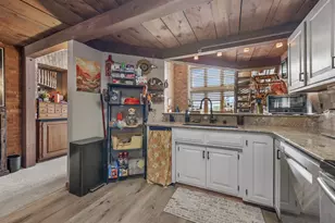 1545 Arboretum Dr, Oshkosh, WI 54901 - Photo 11