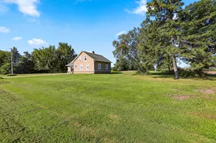 1372 Phillips Rd, Green Bay, WI 54311 - Photo 5