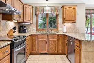1155 W Cecil St, Neenah, WI 54956 - Photo 11