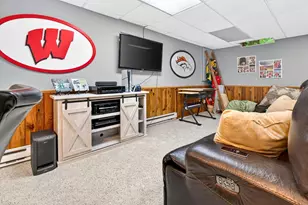 1155 W Cecil St, Neenah, WI 54956 - Photo 31