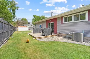 1324 Bismarck Ave, Oshkosh, WI 54902 - Photo 31