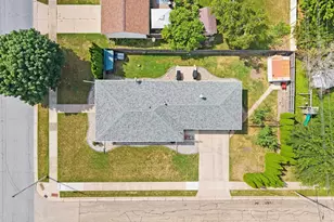 1324 Bismarck Ave, Oshkosh, WI 54902 - Photo 41