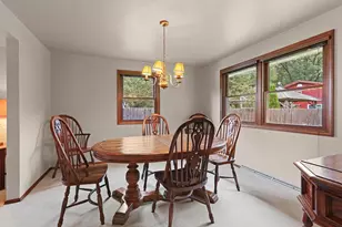2697 Indian Hill Dr, Green Bay, WI 54313 - Photo 11