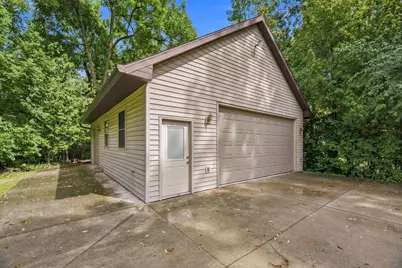 2878 Witzel Avenue, Oshkosh, WI 54904 - Photo 37