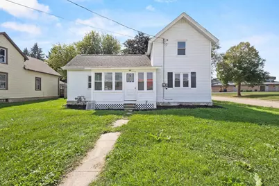 201 Monroe Street, Waupun, WI 53963 - Photo 1