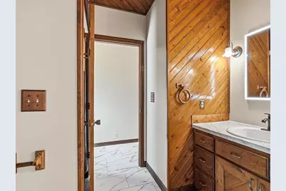 942 Division Street, Green Bay, WI 54303 - Photo 27