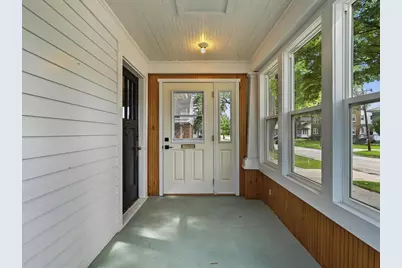 942 Division Street, Green Bay, WI 54303 - Photo 9