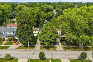 942 Division St, Green Bay, WI 54303 - Photo 51