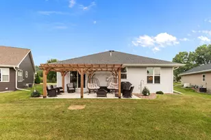 5084 N Milkweed Trl, Appleton, WI 54913 - Photo 7