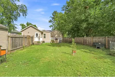 117 W Custer Avenue, Oshkosh, WI 54901 - Photo 5