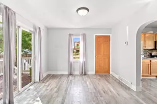 117 W Custer Ave, Oshkosh, WI 54901 - Photo 15