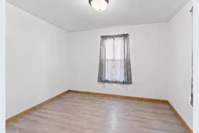 117 W Custer Avenue, Oshkosh, WI 54901 - Photo 23