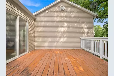 117 W Custer Avenue, Oshkosh, WI 54901 - Photo 7