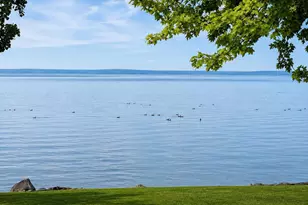 3300 Harbor Bay Rd, Oshkosh, WI 54901 - Photo 5