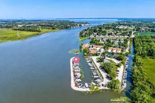 1000 Harbor Point Ct, Winneconne, WI 54986 - Photo 35