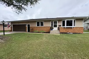 309 N Humphrey Cir, Shawano, WI 54166 - Photo 1