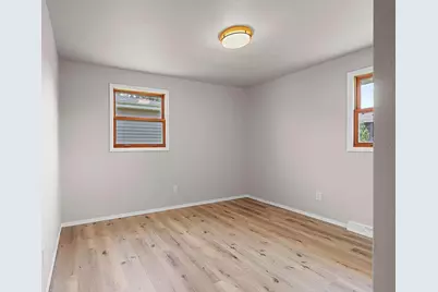 1682 Debra Lane, Green Bay, WI 54302 - Photo 23