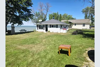 121 Sun N Surf Drive, Luxemburg, WI 54217 - Photo 5