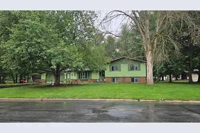 104 Crestwood Court, Shawano, WI 54166 - Photo 5